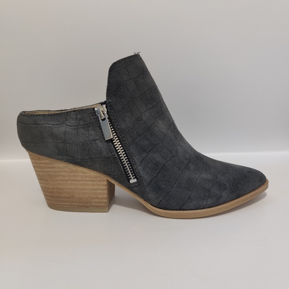 Dolce Vita Women's Gray Snake print Mule - Picture 9 of 9